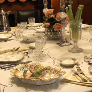 Art of Dining 600×600 Victorian Table setting