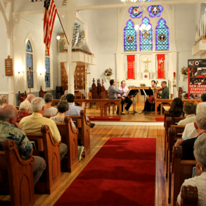 Episcopal Church 600×600 Filled pews inside the Episcopal Church of the Advent in cape may new jersey