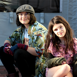 VOM-JANUARY 2020-SOPHIE & LILLY PALMER 250X250 SOPHIE & LILLY, VOLUNTEER OF THE MONTH
