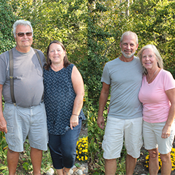 VOM-OCTOBER 2019-Joe and Cathy Noll & Dave and Kathy Morais 250X250 JOE AND CATHY NOLL, DAVE AND KATHY MORAIS, VOLUNTEER OF THE MONTH