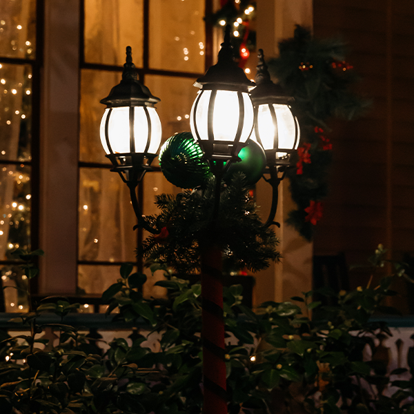 street lamp decorated for christmas